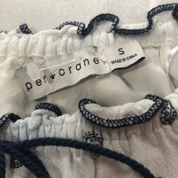 Off the shoulder boutique top - Picture 5 of 6